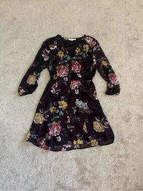DR2 by Daniel Rainn – V-Neck 3/4 Sleeve Button Dress in Eggplant